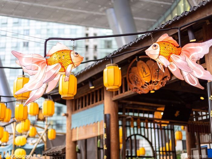 《夢(mèng)華錄》古風(fēng)集市沉浸展