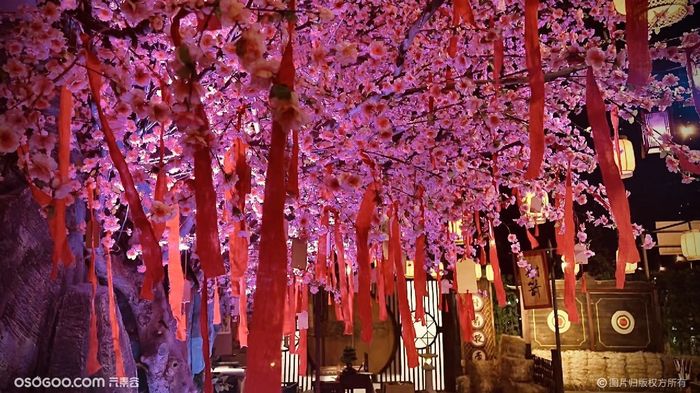 《夢(mèng)華錄》古風(fēng)集市沉浸展