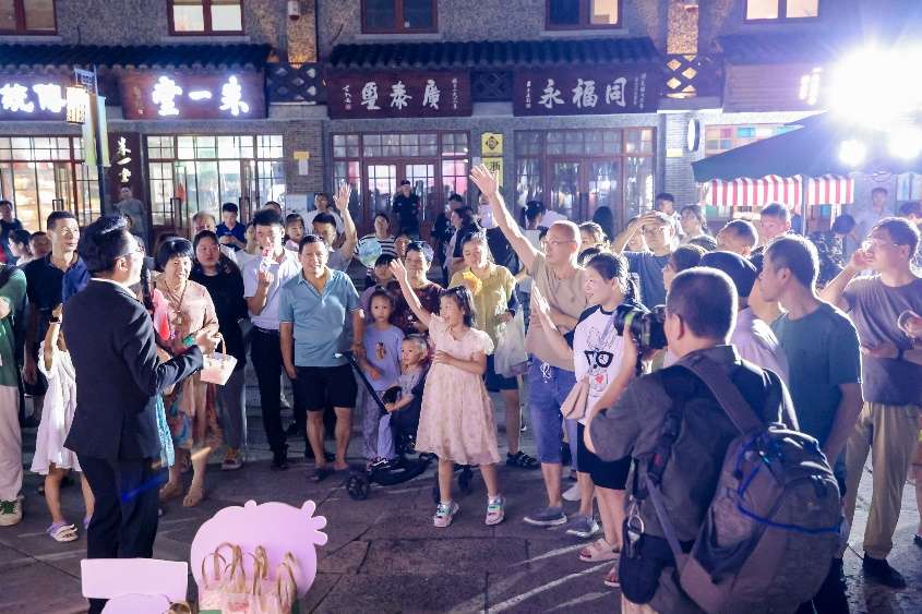 1689671720122009nlGi.jpg 1689671720122009nlGi.jpg